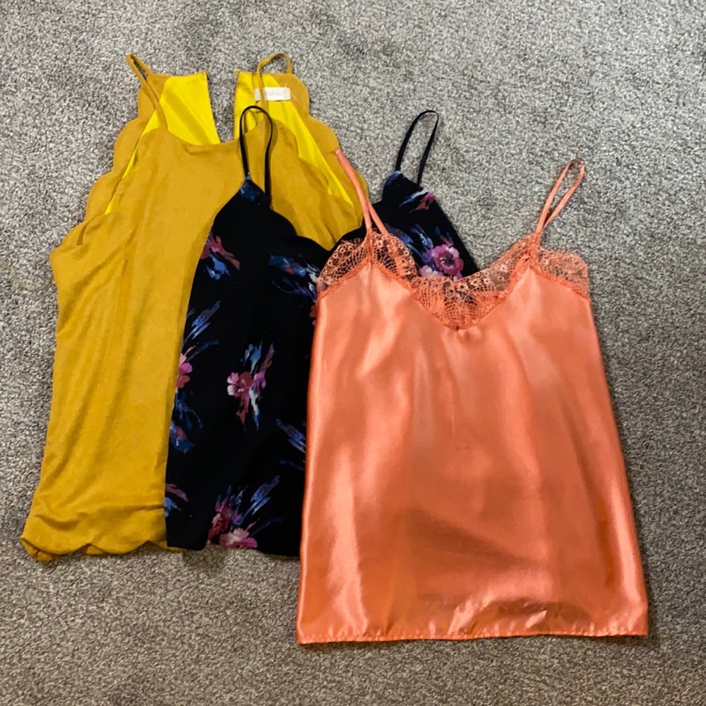 Set of 3 Tank Tops